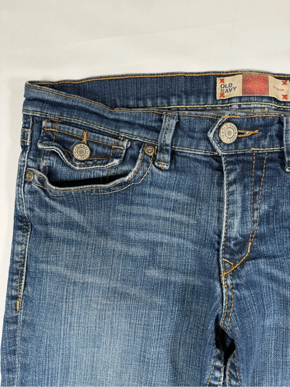 OLD NAVY Womens Denim Bermuda Shorts 8 Y2K Revival 2007 Low Rise Long Jorts